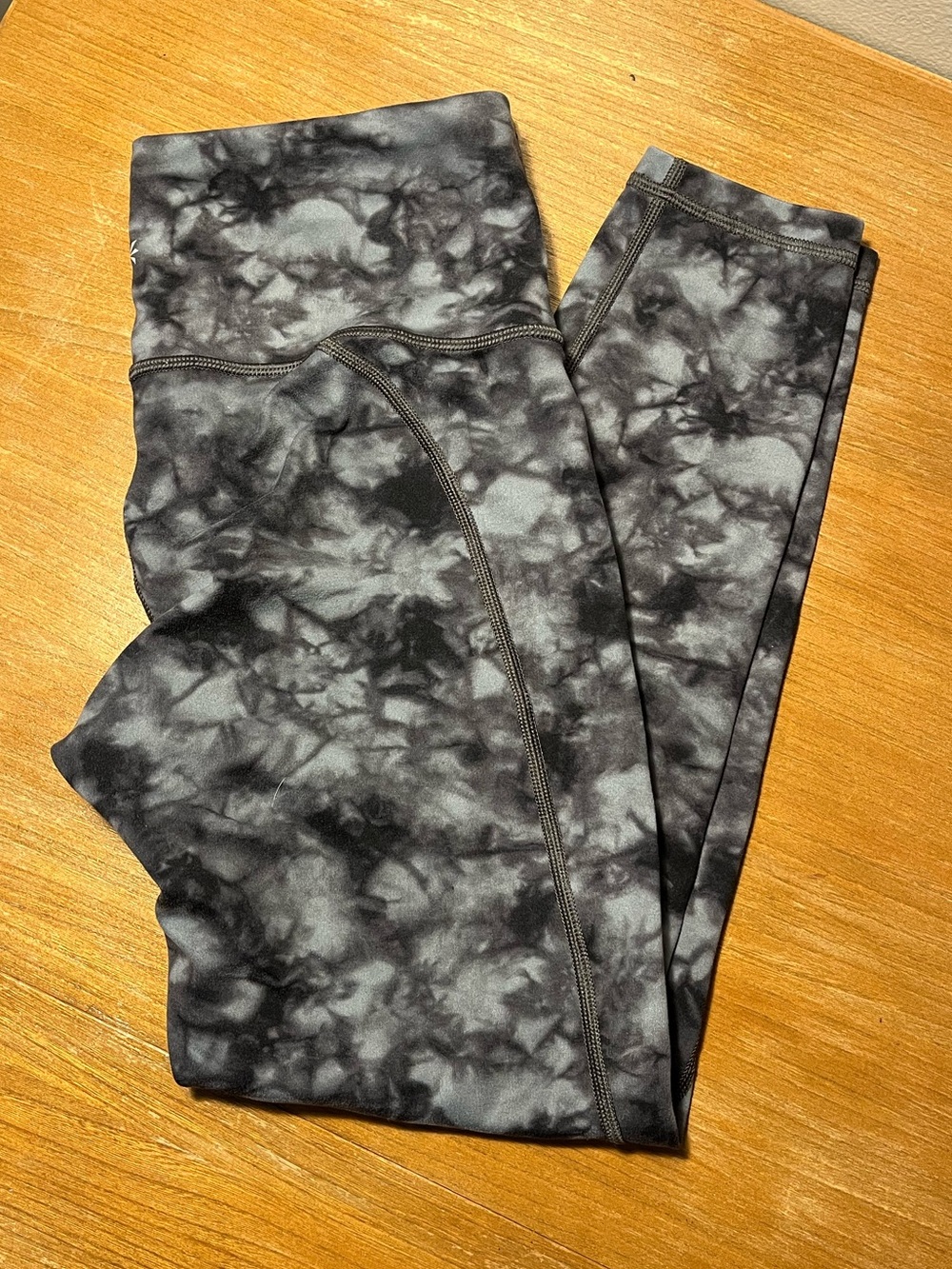 Athleta yoga pants